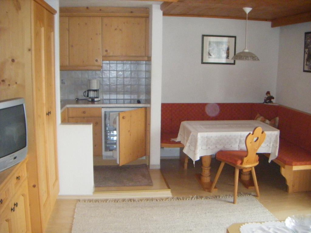 Ferienwohnung Fischerhof Leutasch Exterior photo